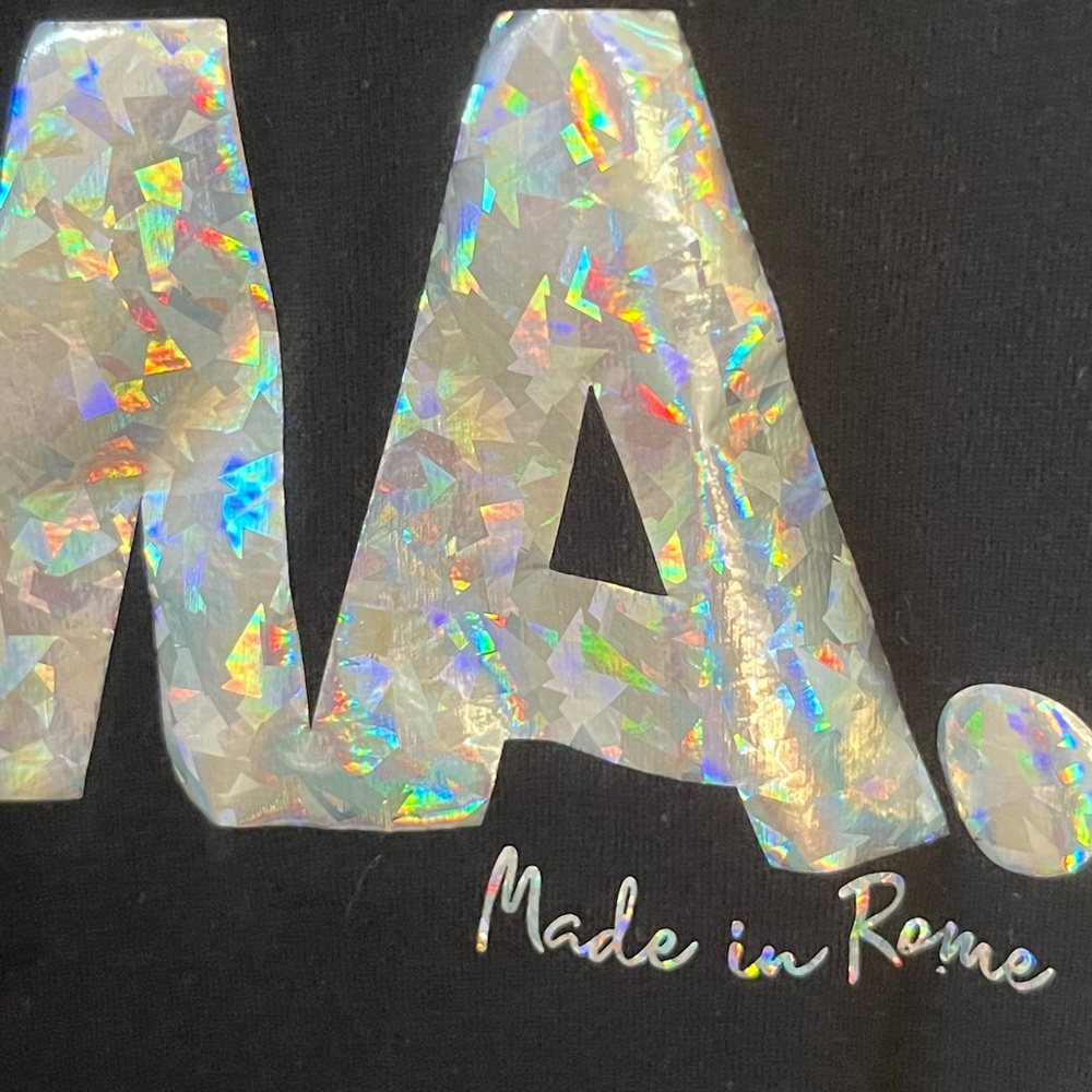 Women’s Small Roma Tee - Picture 2 of 4